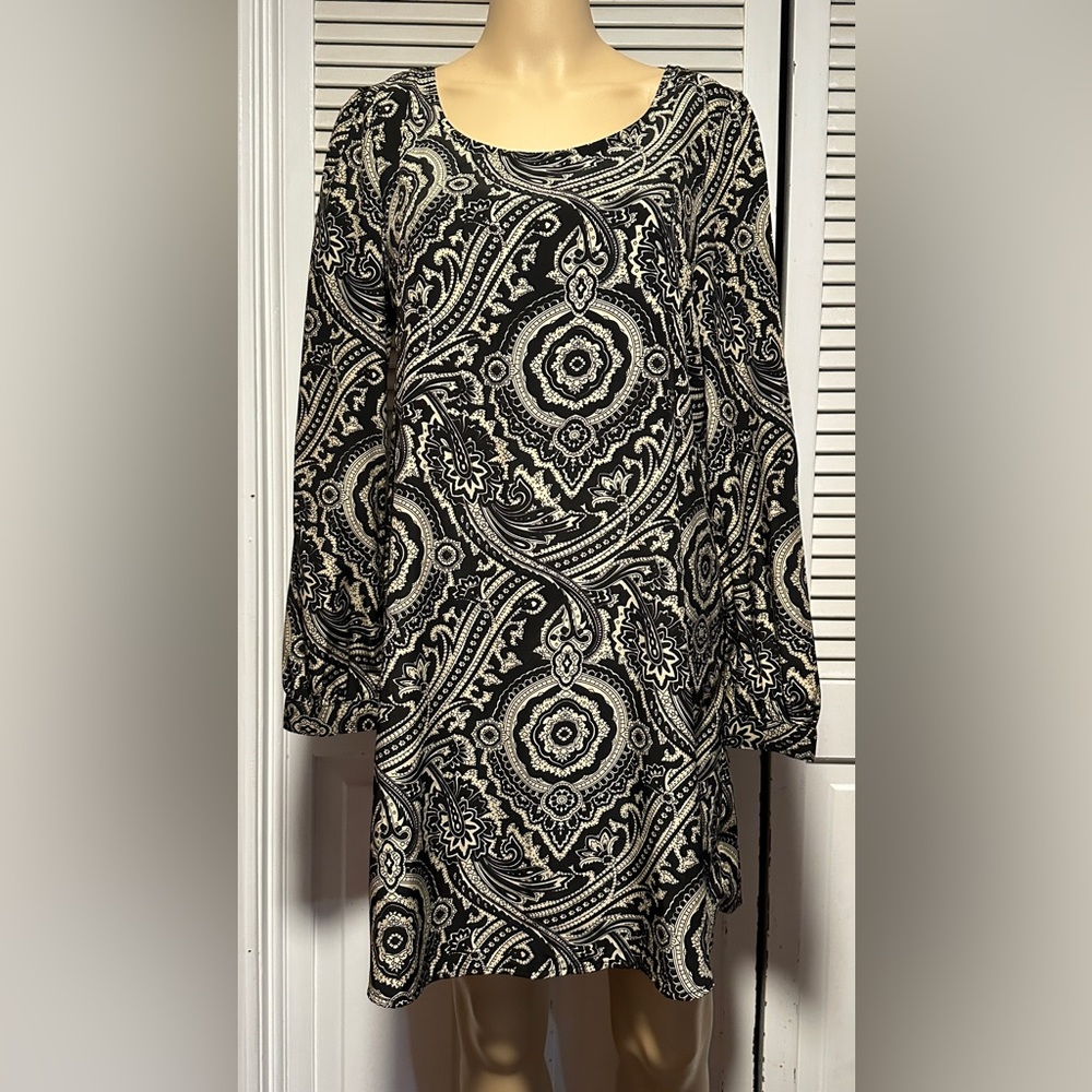 Blu Pepper Satin Tunic Dress Black & Cream Paisley Crisscross Back Large